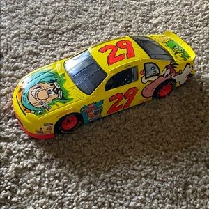 29 Cartoon Network 1:24